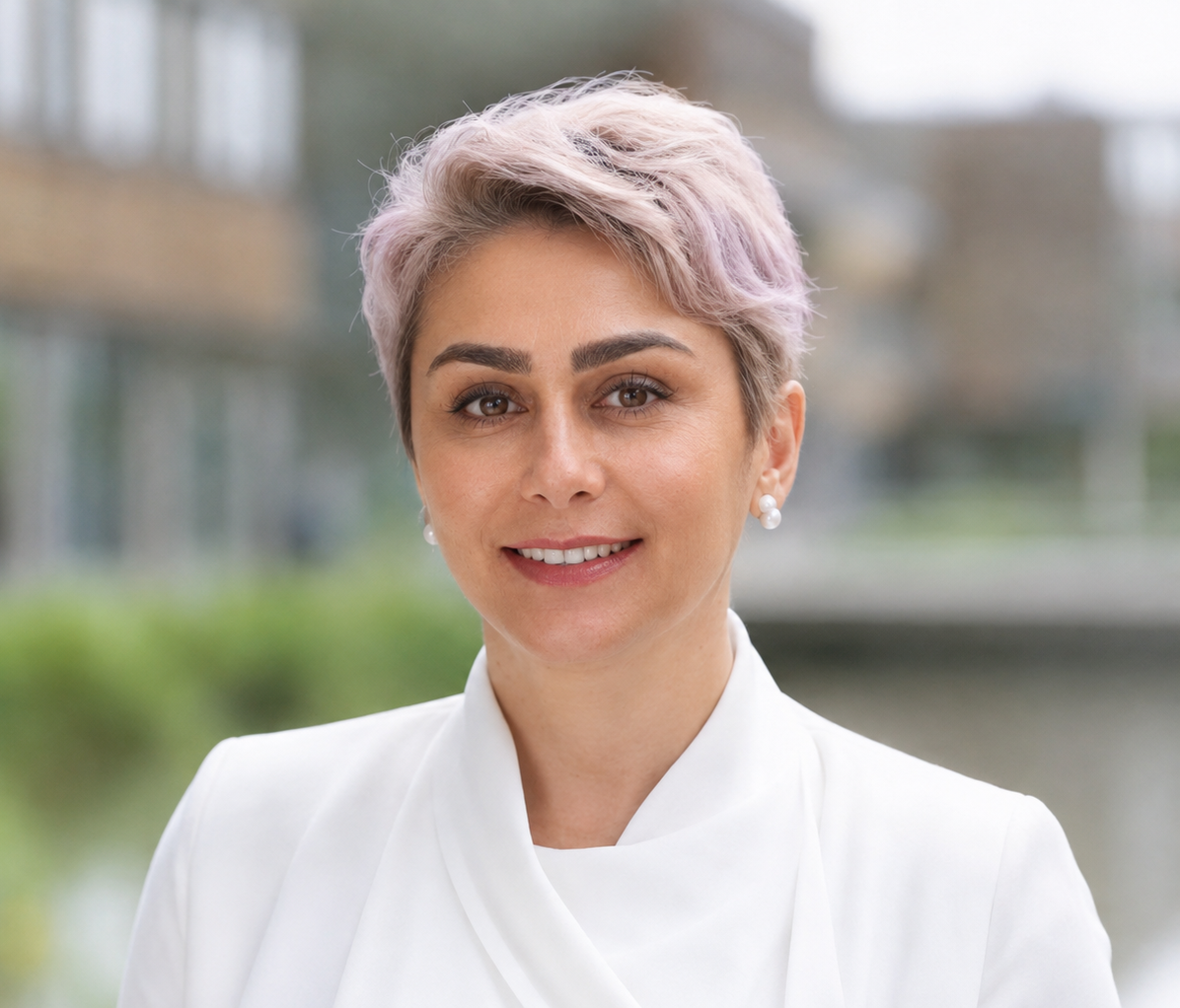 Dr. Nahid Yazdani